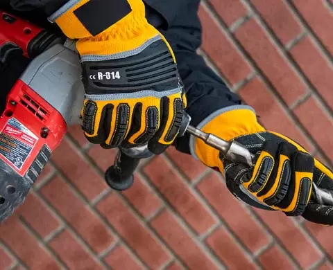 extrication-gloves-414262-1735621407