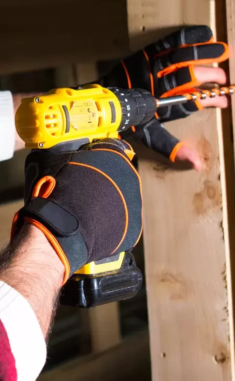 three-finger-gloves-393850-1735621735